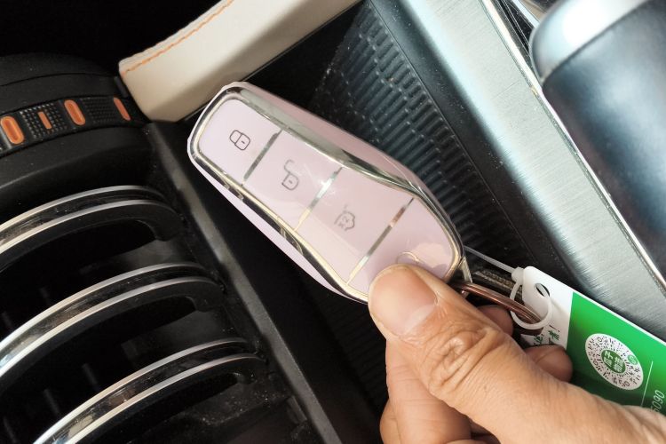 BYD Yuan Plus 2023 صورة سيارة #9