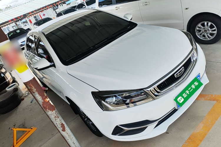 GEELY Emgrand 2019 car image #4