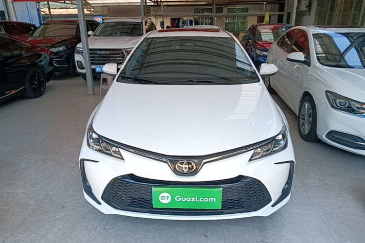 Toyota Corolla 2025 #3 Toyota Corolla 2025 car image #3