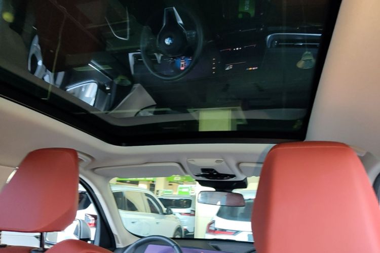 BMW X1 2023 car image #18