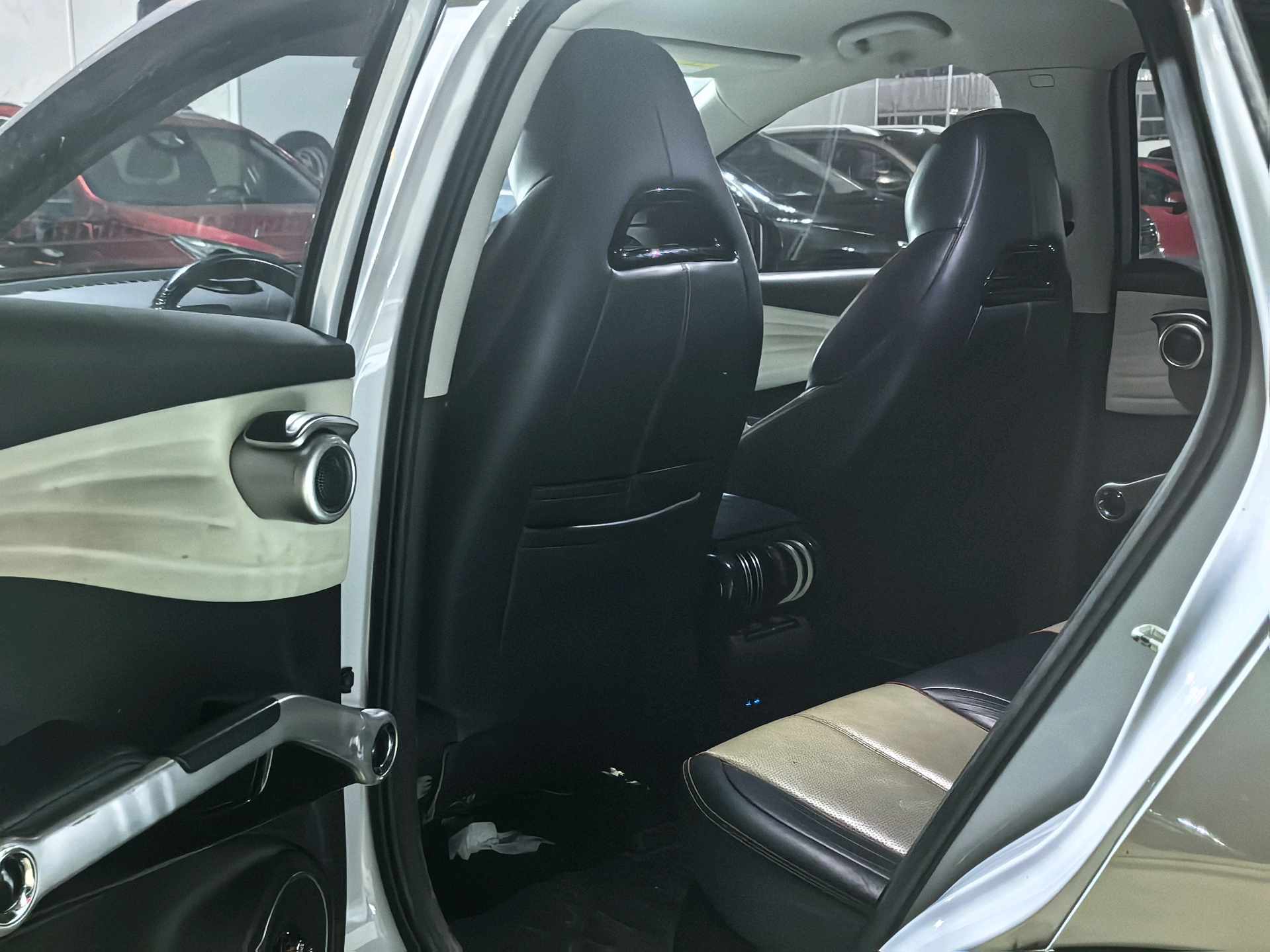 BYD Yuan Plus 2023 #4 BYD Yuan Plus 2023 car image #4