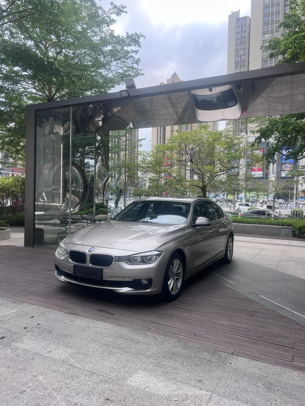 BMW 3 Series 2017 BMW 3 Series 2017 car image