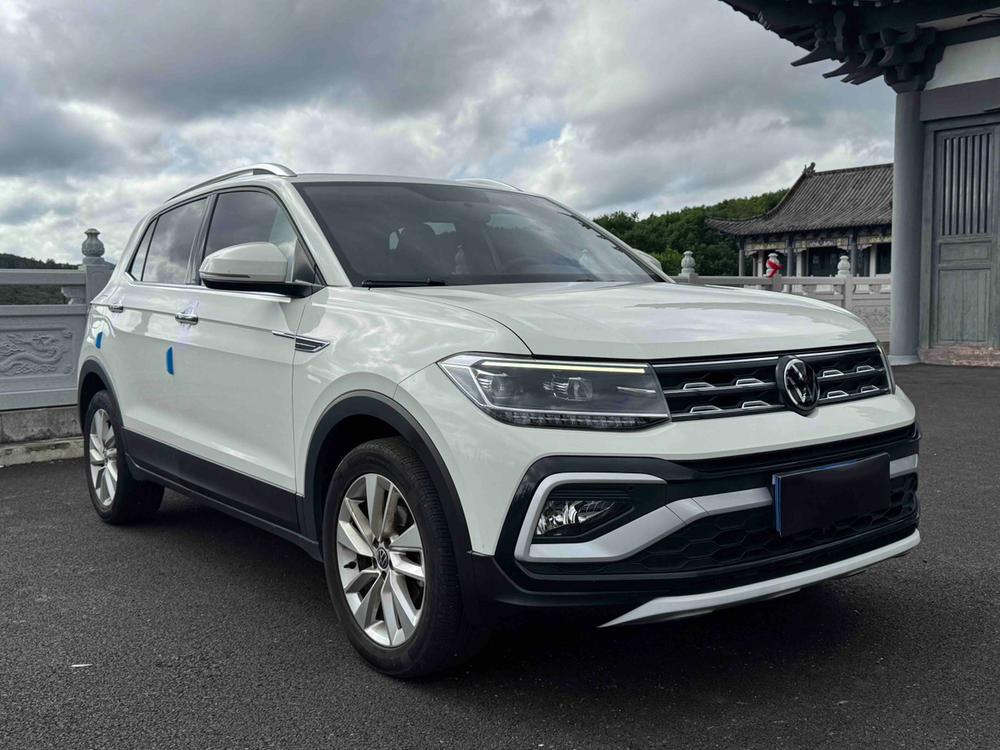 Volkswagen T-Cross 2021 car image #3