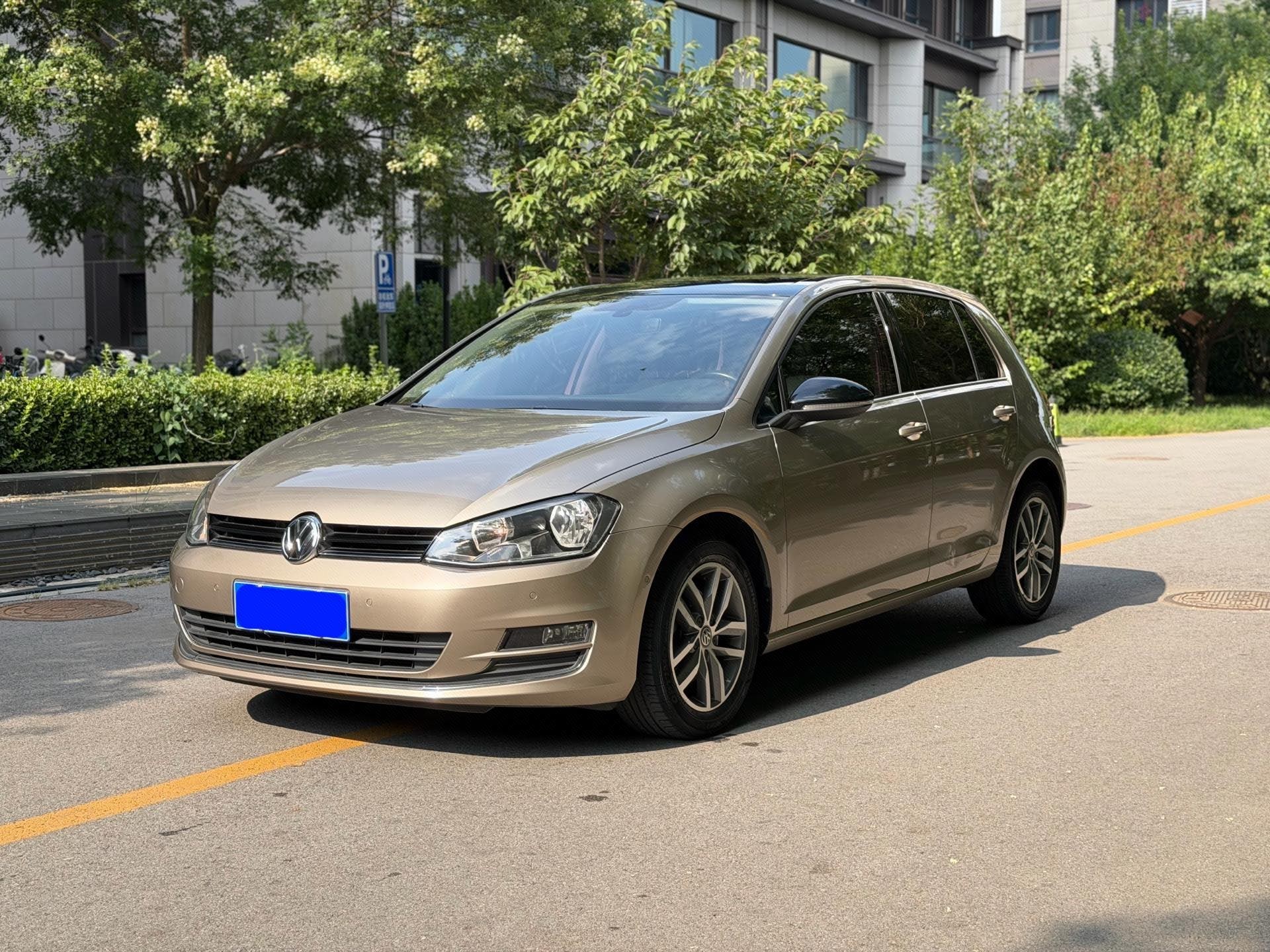 2017 2017 car image