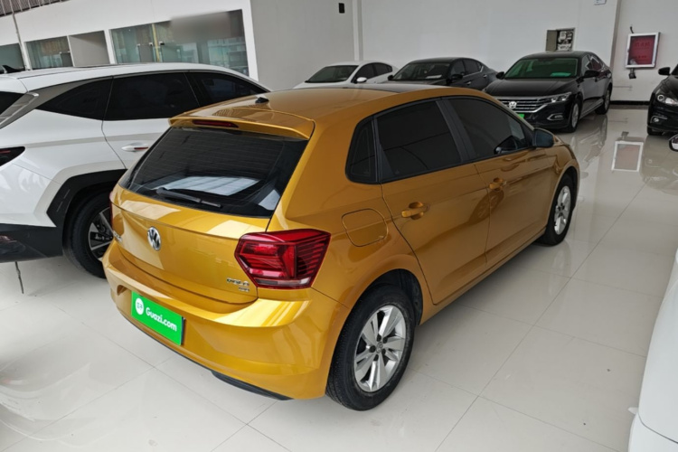 Volkswagen Polo 2020 car image #7