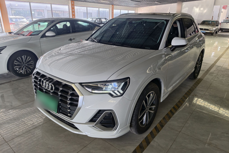 Audi Q3 2021 #2 Audi Q3 2021 car image #2