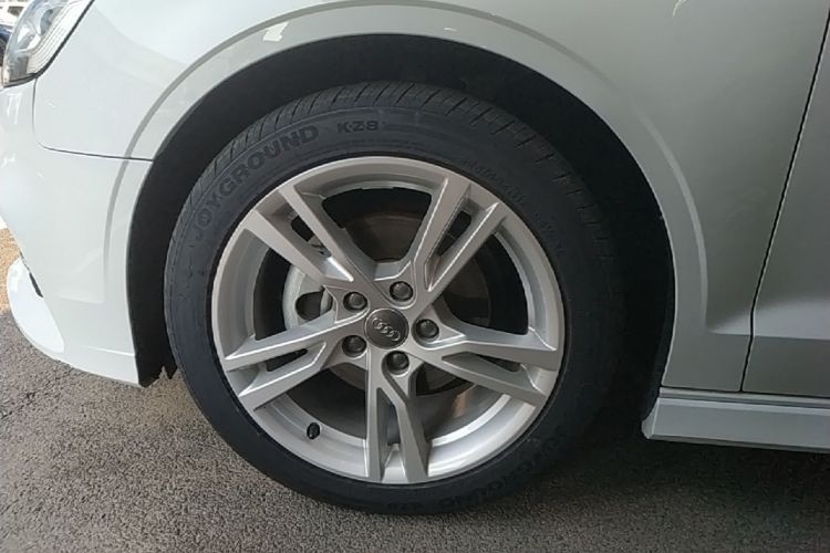 Audi A3 2021 immagine di auto #9