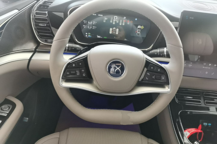 BYD Han 2025 #15 BYD Han 2025 immagine di auto #15