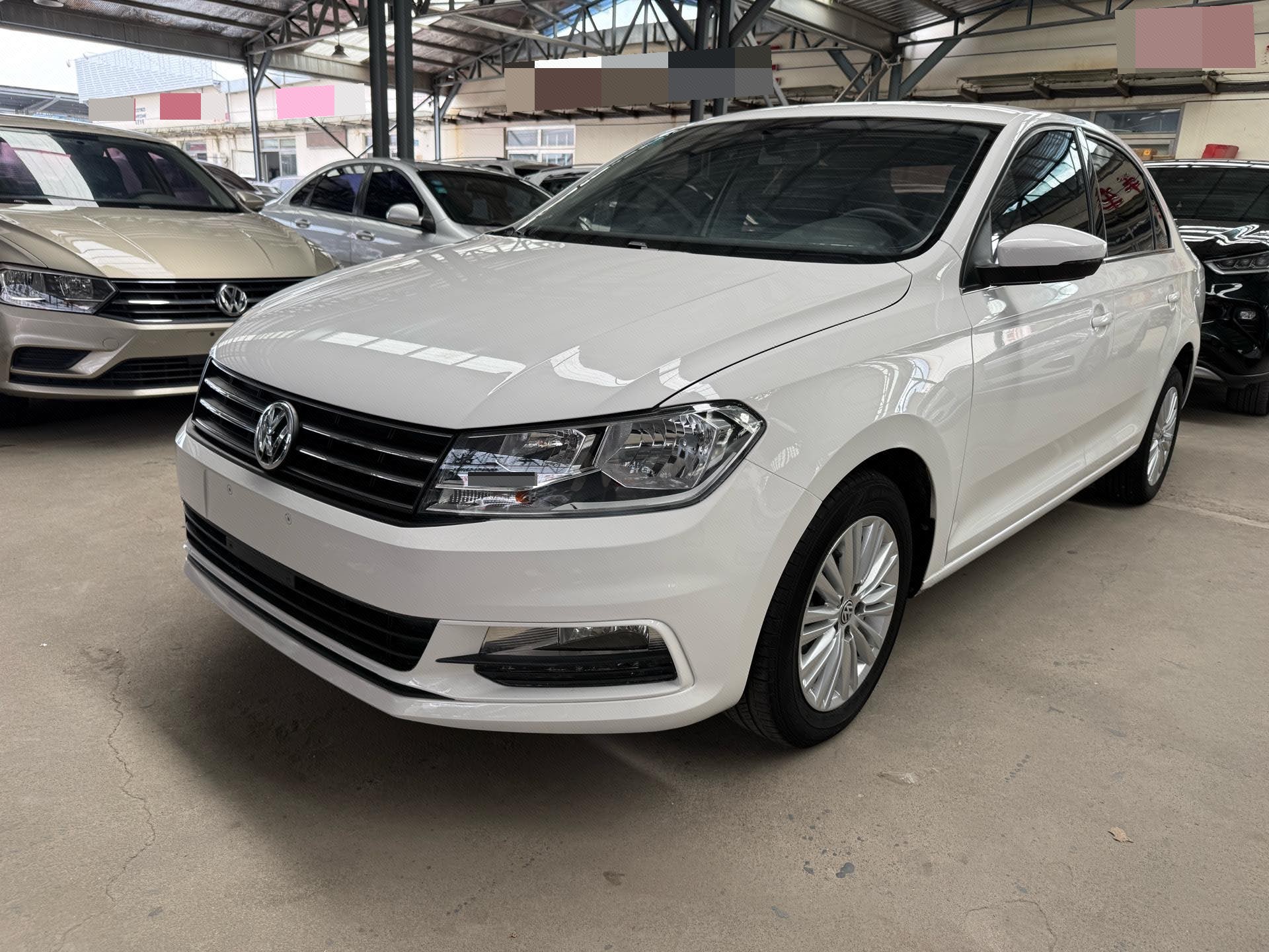 Volkswagen Santana 2021 car image 