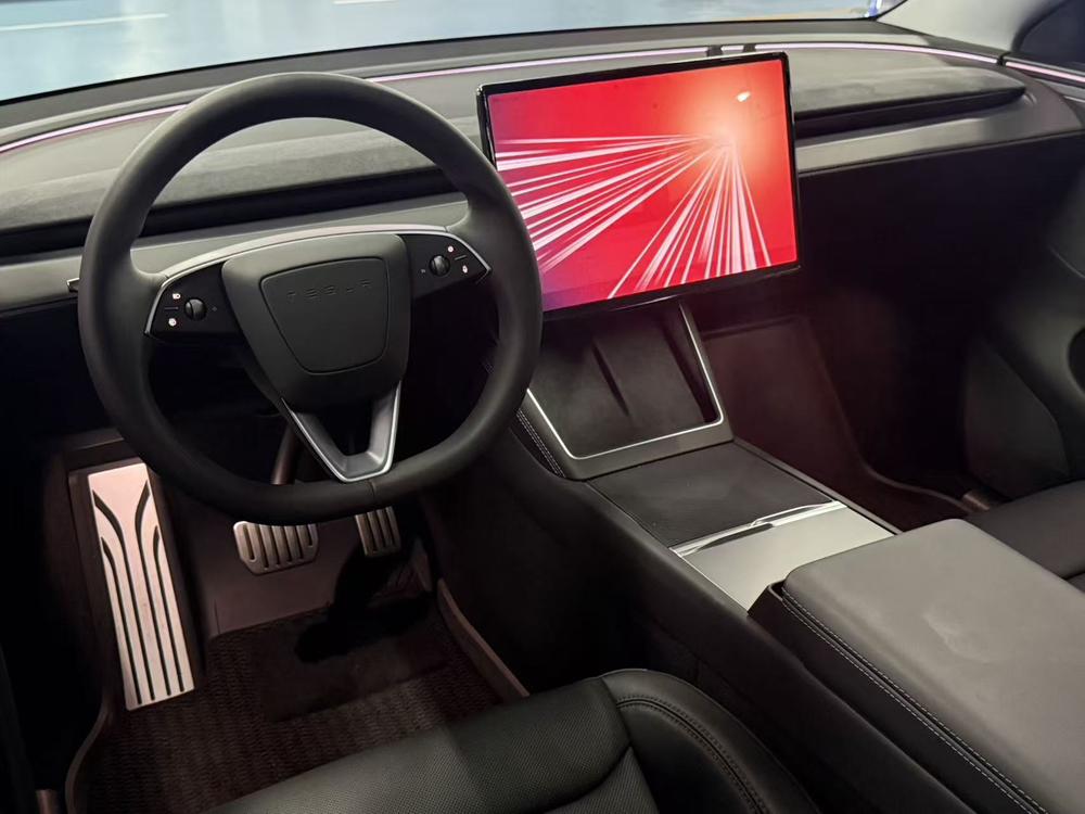 Tesla Model Y 2025 #10 Tesla Model Y 2025 immagine di auto #10