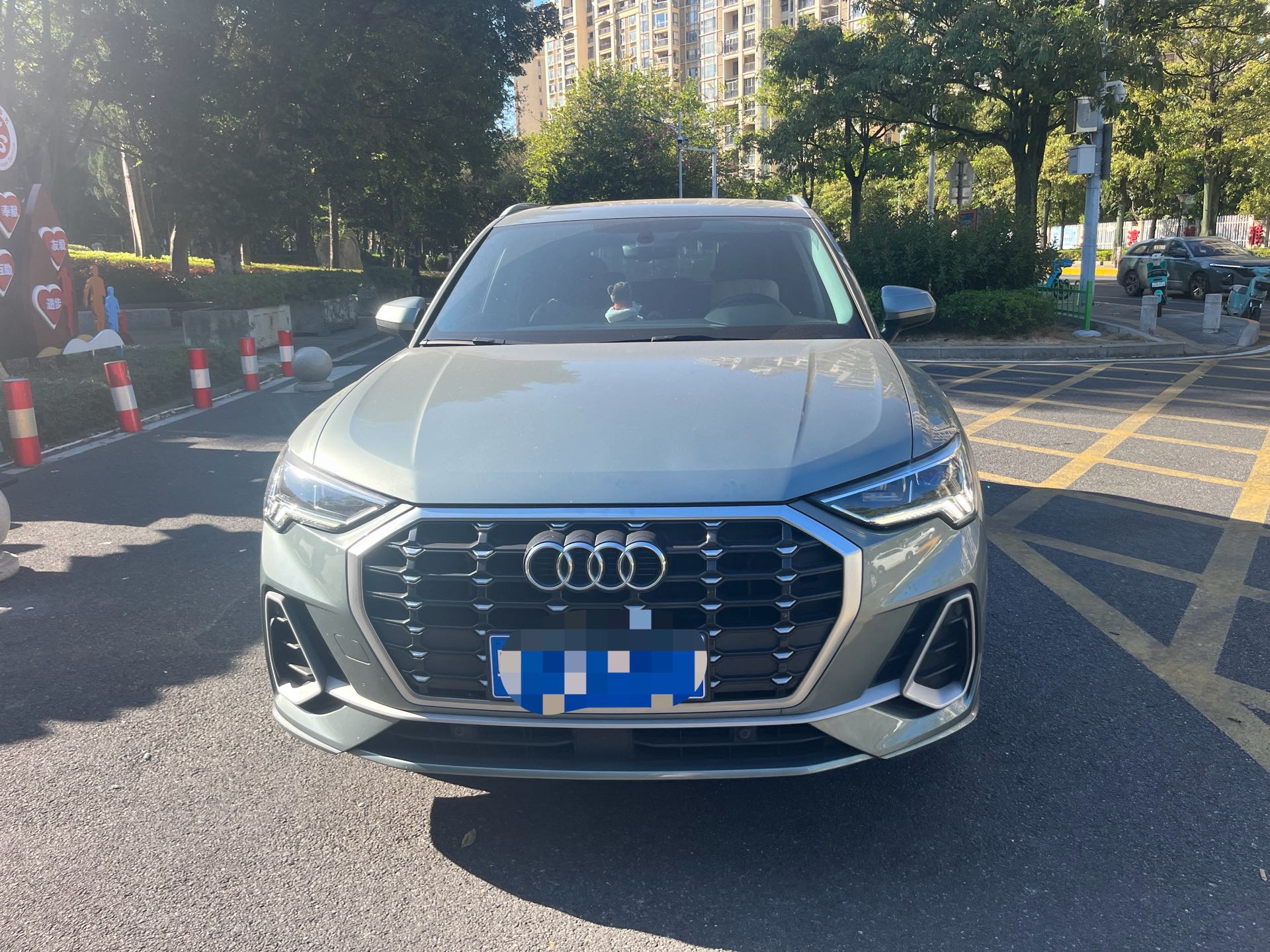 Audi Q3 Sportback 2022 #2 Audi Q3 Sportback 2022 immagine di auto #2