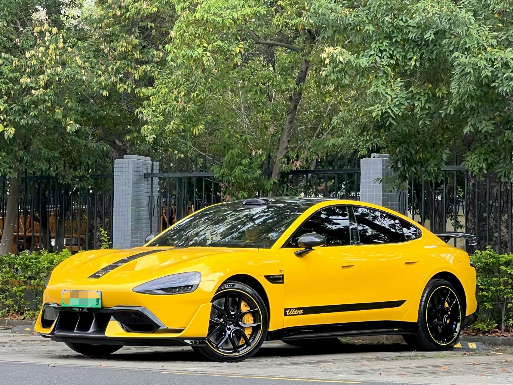 MI SU7 Ultra 2025 car image 