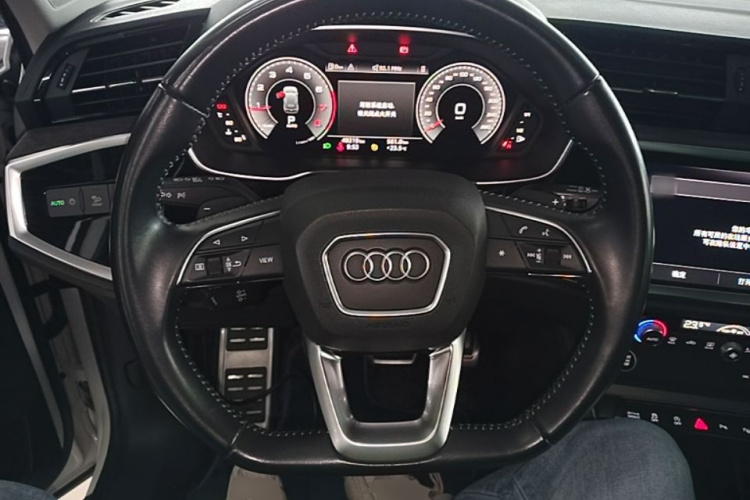 Audi Q3 2022 #11 Audi Q3 2022 car image #11