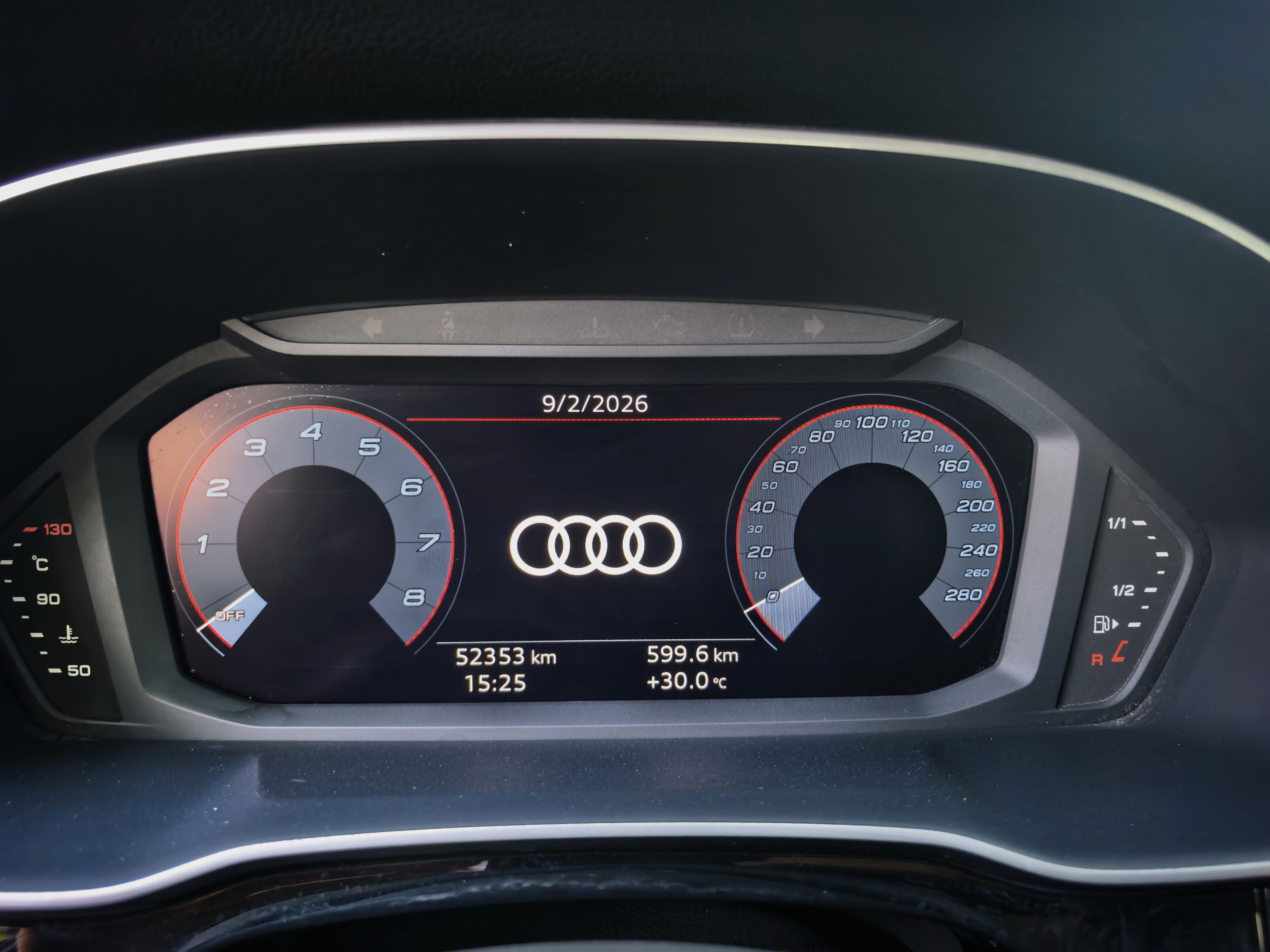 Audi Q3 2023 car image #6