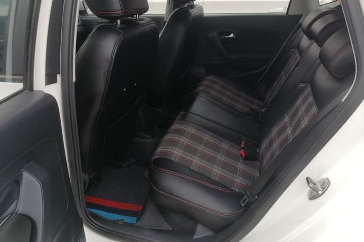 Volkswagen Polo 2017 #13 Volkswagen Polo 2017 car image #13