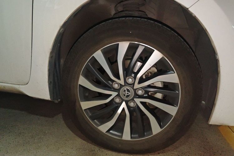 Toyota Corolla 2016 #6 Toyota Corolla 2016 car image #6