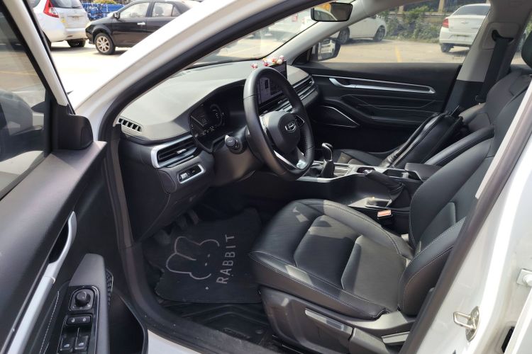 GEELY Emgrand 2023 car image #15
