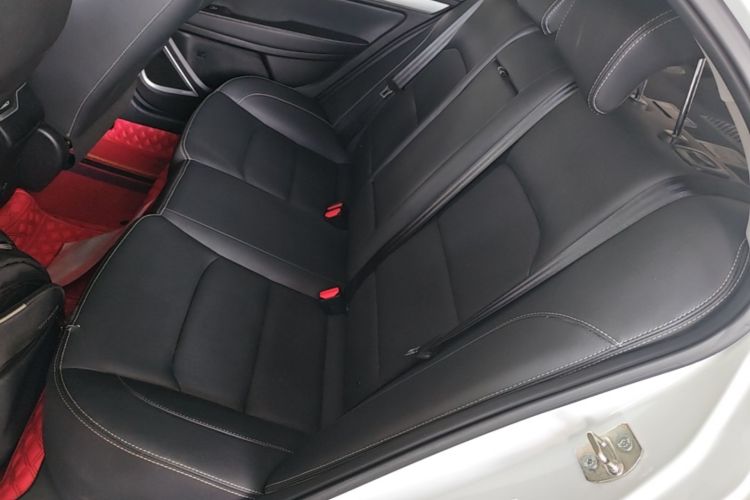 GEELY Emgrand 2020 #17 GEELY Emgrand 2020 car image #17