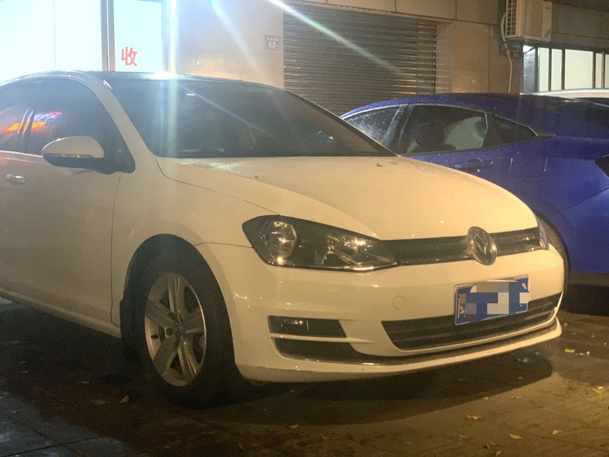 Volkswagen Golf 2015 immagine di auto #3