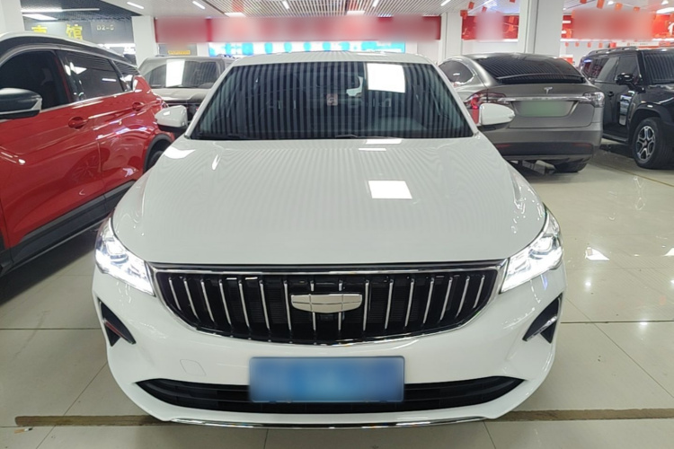 GEELY Emgrand 2025 #3 GEELY Emgrand 2025 car image #3
