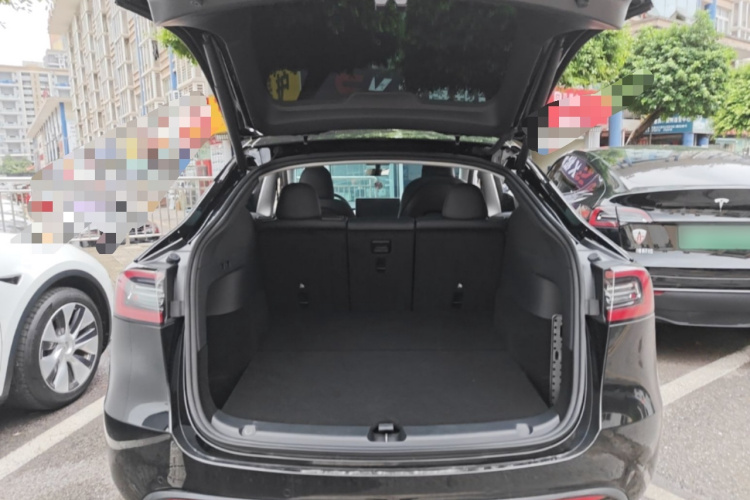 Tesla Model Y 2023 #19 Tesla Model Y 2023 immagine di auto #19