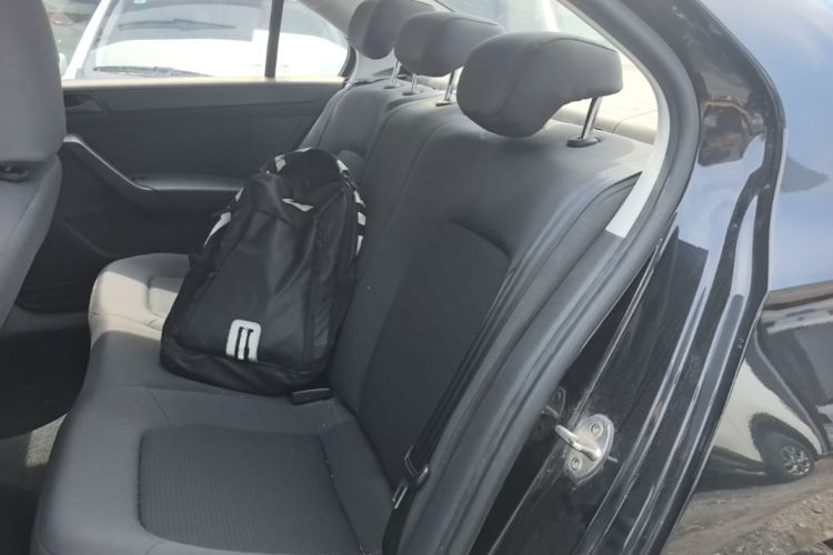 Volkswagen Santana 2016 car image #17