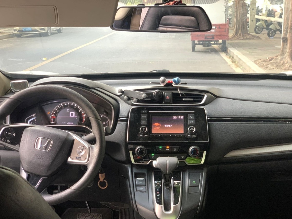 Honda CR-V 2017 #5 Honda CR-V 2017 car image #5