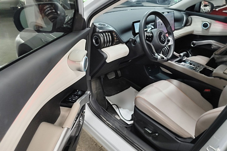 BYD Yuan Plus 2024 car image #16