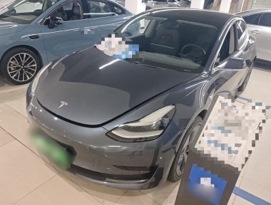 Tesla Model 3 2020 car image 