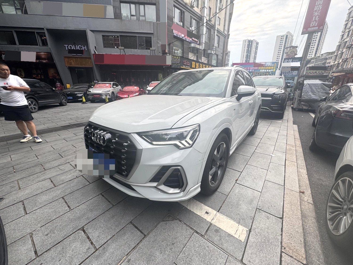 Audi Q3 2020 #4 Audi Q3 2020 car image #4