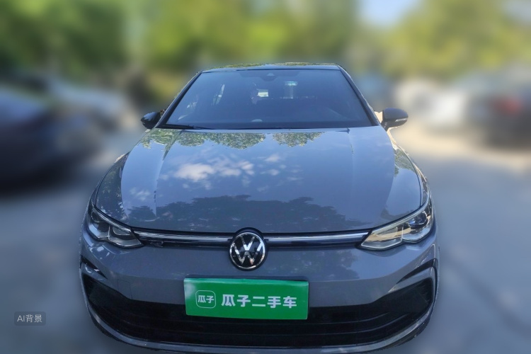 Volkswagen Golf 2022 car image #3