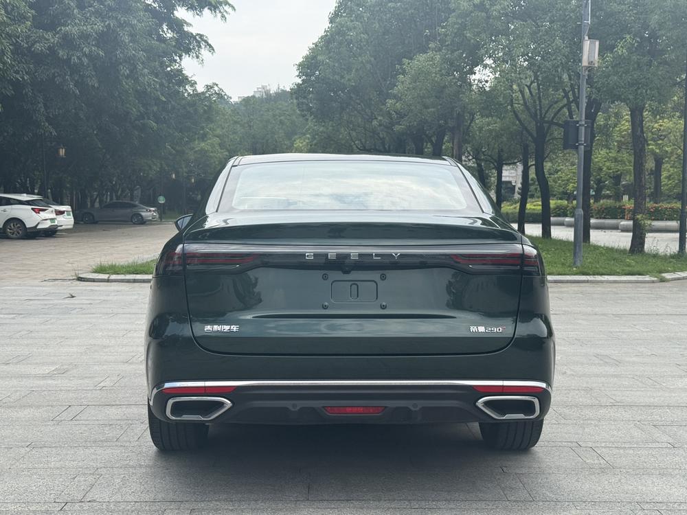 GEELY Emgrand 2025 #5 GEELY Emgrand 2025 car image #5