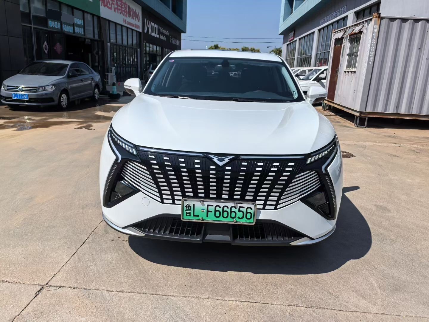 Kaiyi Kunlun 2024 #2 Kaiyi Kunlun 2024 car image #2