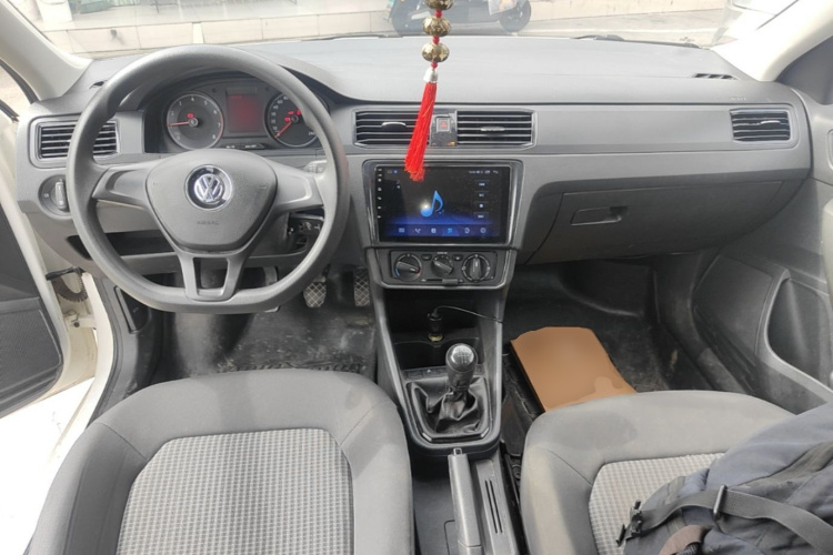 Volkswagen Santana 2021 car image #10