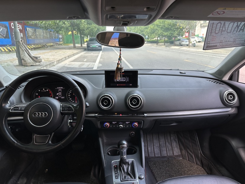 Audi A3 2015 car image #6