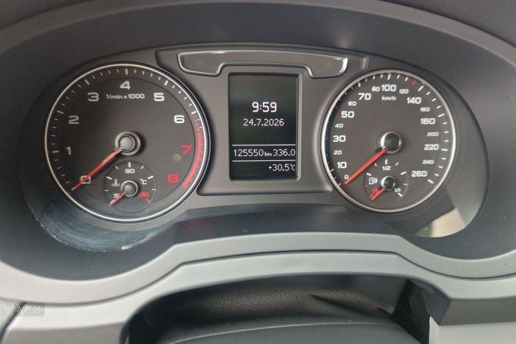Audi Q3 2016 #14 Audi Q3 2016 car image #14