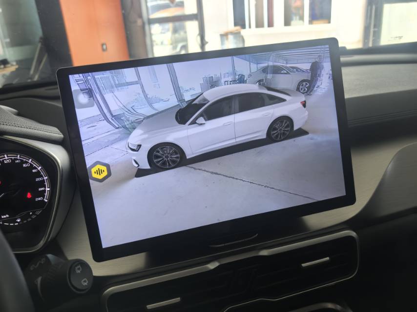GEELY Coolray 2021 صورة سيارة #8