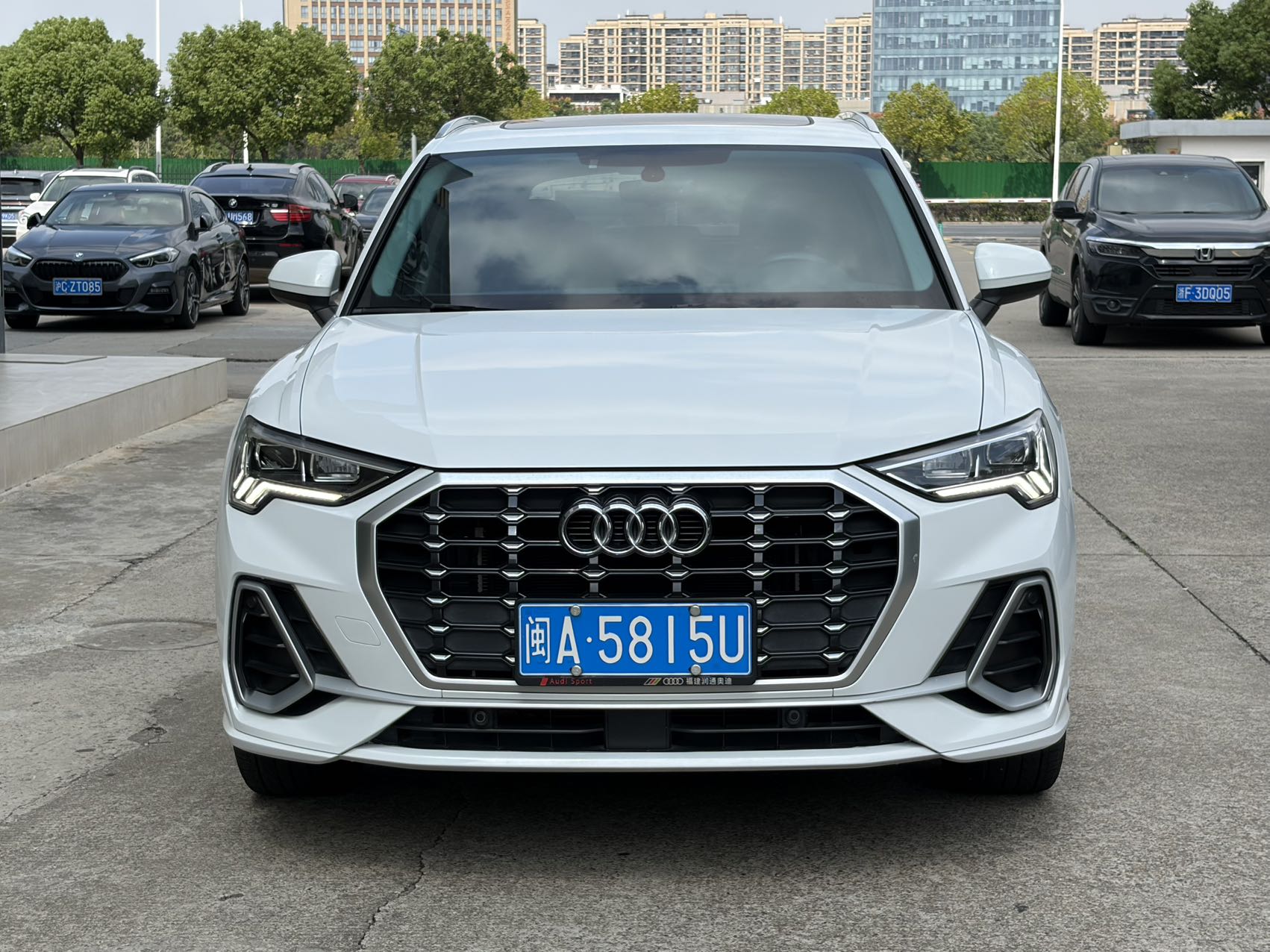 Audi Q3 2023 #2 Audi Q3 2023 car image #2