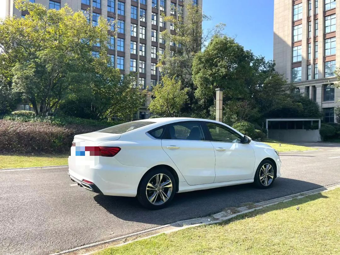 GEELY Binray 2019 car image #9