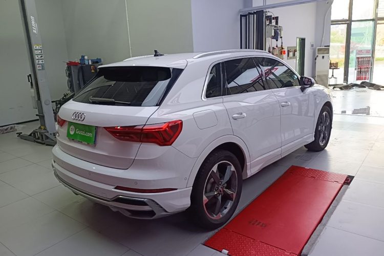 Audi Q3 2023 #5 Audi Q3 2023 car image #5