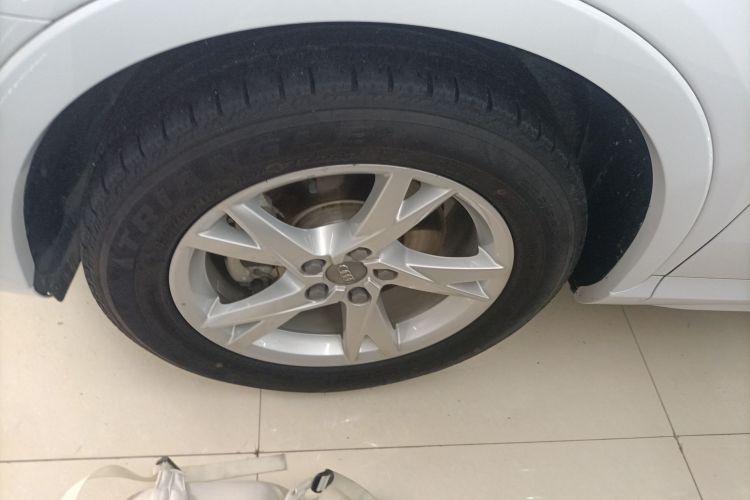 Audi Q3 2018 image de voiture #3