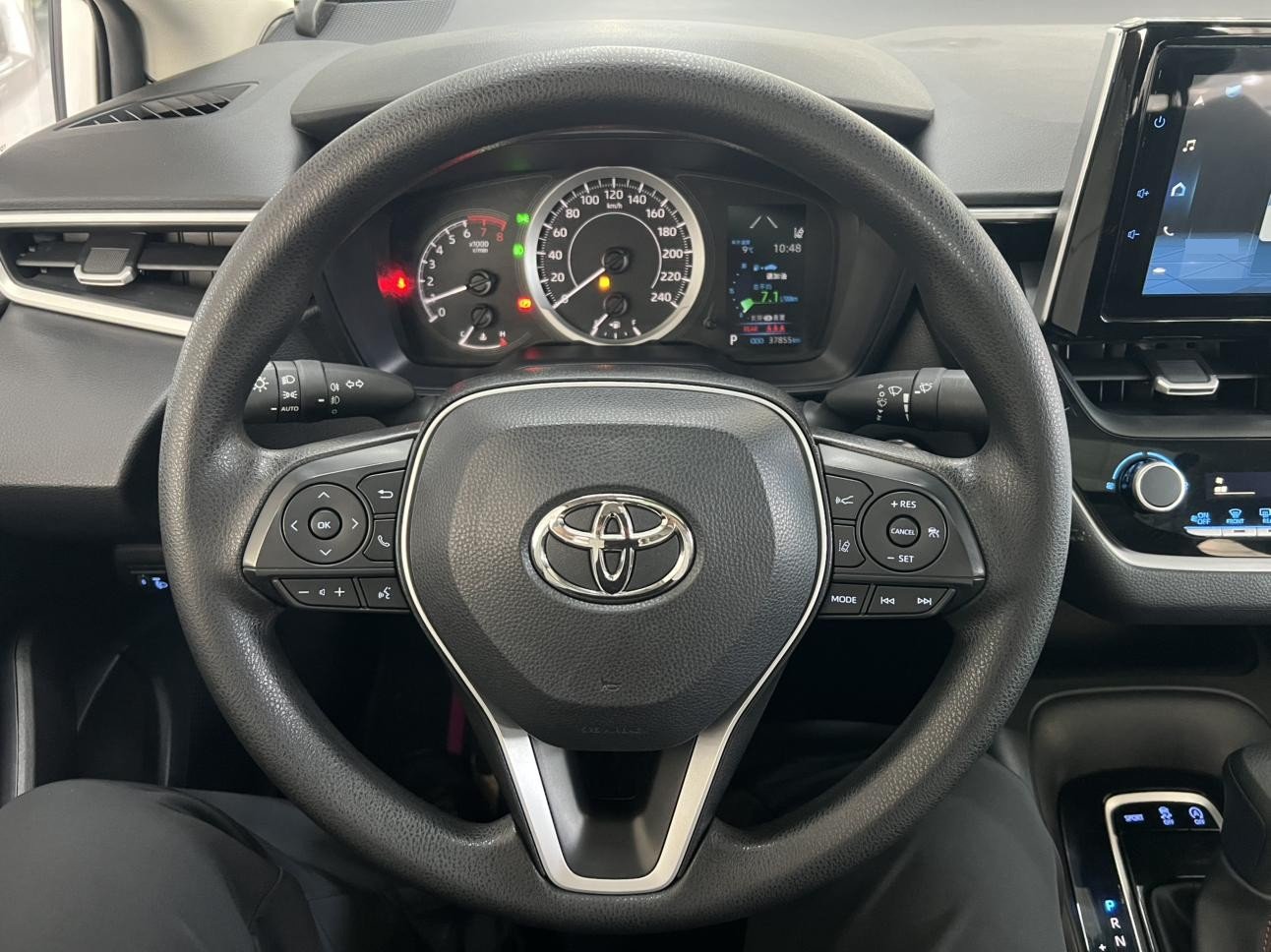 Toyota Corolla 2023 car image #10