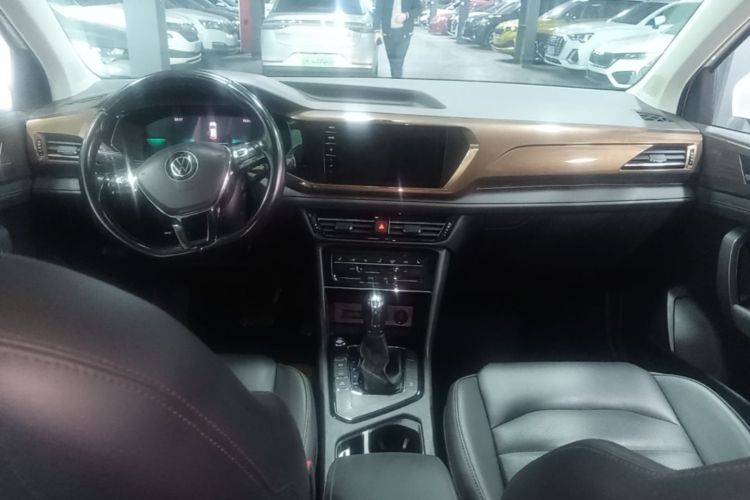 Volkswagen Tharu 2023 imagem de carro #10