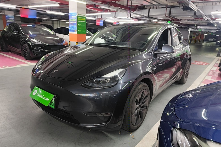 Tesla Model Y 2024 #2 Tesla Model Y 2024 immagine di auto #2