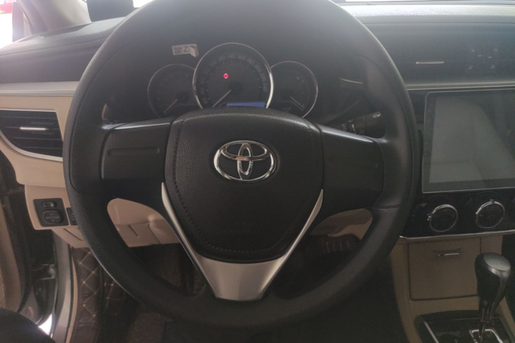 Toyota Corolla 2016 #11 Toyota Corolla 2016 car image #11