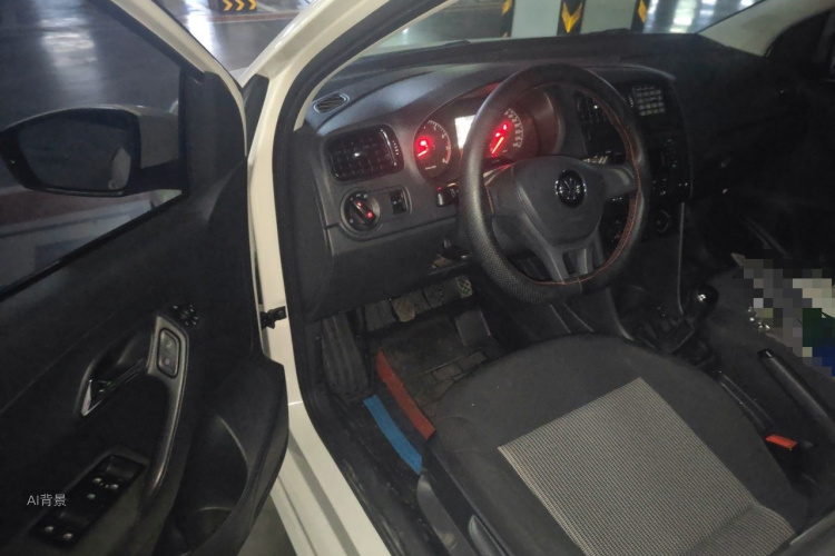Volkswagen Polo 2016 car image #18