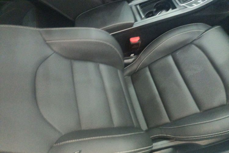 GEELY Emgrand 2021 #24 GEELY Emgrand 2021 car image #24