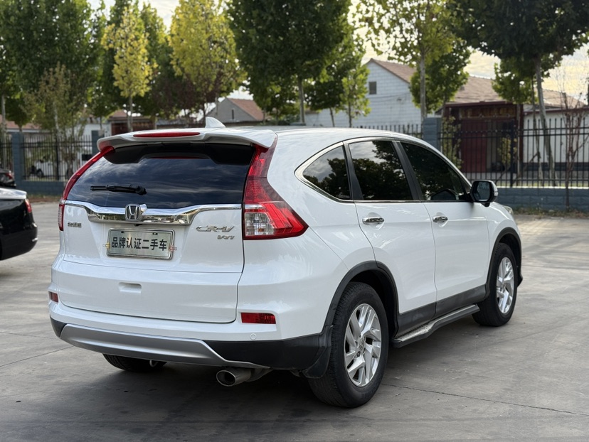 Honda CR-V 2016 immagine di auto #4
