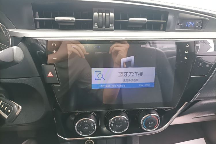 2016 immagine di auto #13