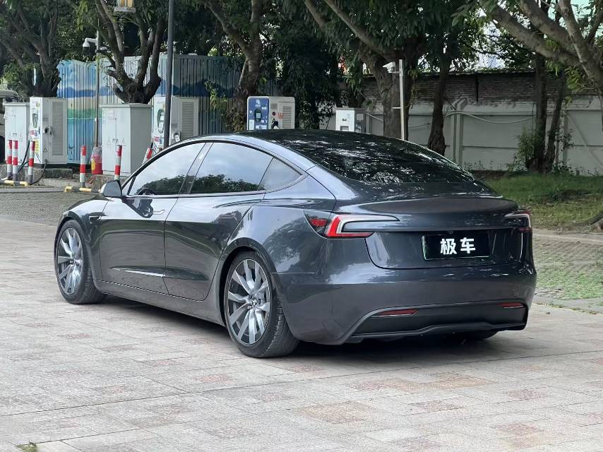 Tesla Model 3 2025 #7 Tesla Model 3 2025 car image #7